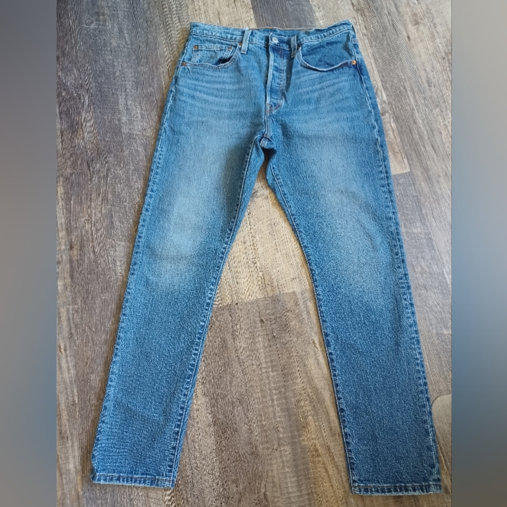 Levi's 501 Button-fly Straight-Leg Jeans